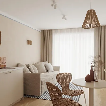 Zlota 34 Lejlighedshotel 3*
